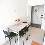 Appartamento Domus 9 - Centro *