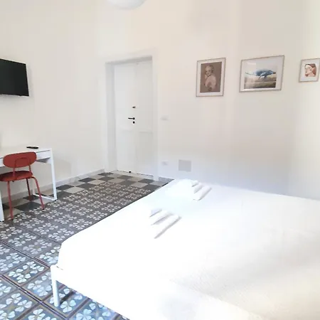 Domus 9 - Centro Apartman *