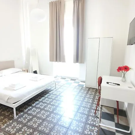 Domus 9 - Centro Apartman